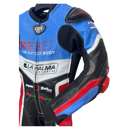 TRAJE PERSONALIZADO - NIÑO (4-13 años)