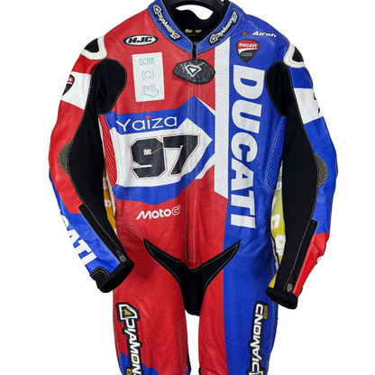 TRAJE PERSONALIZADO - PIEL DE VACA