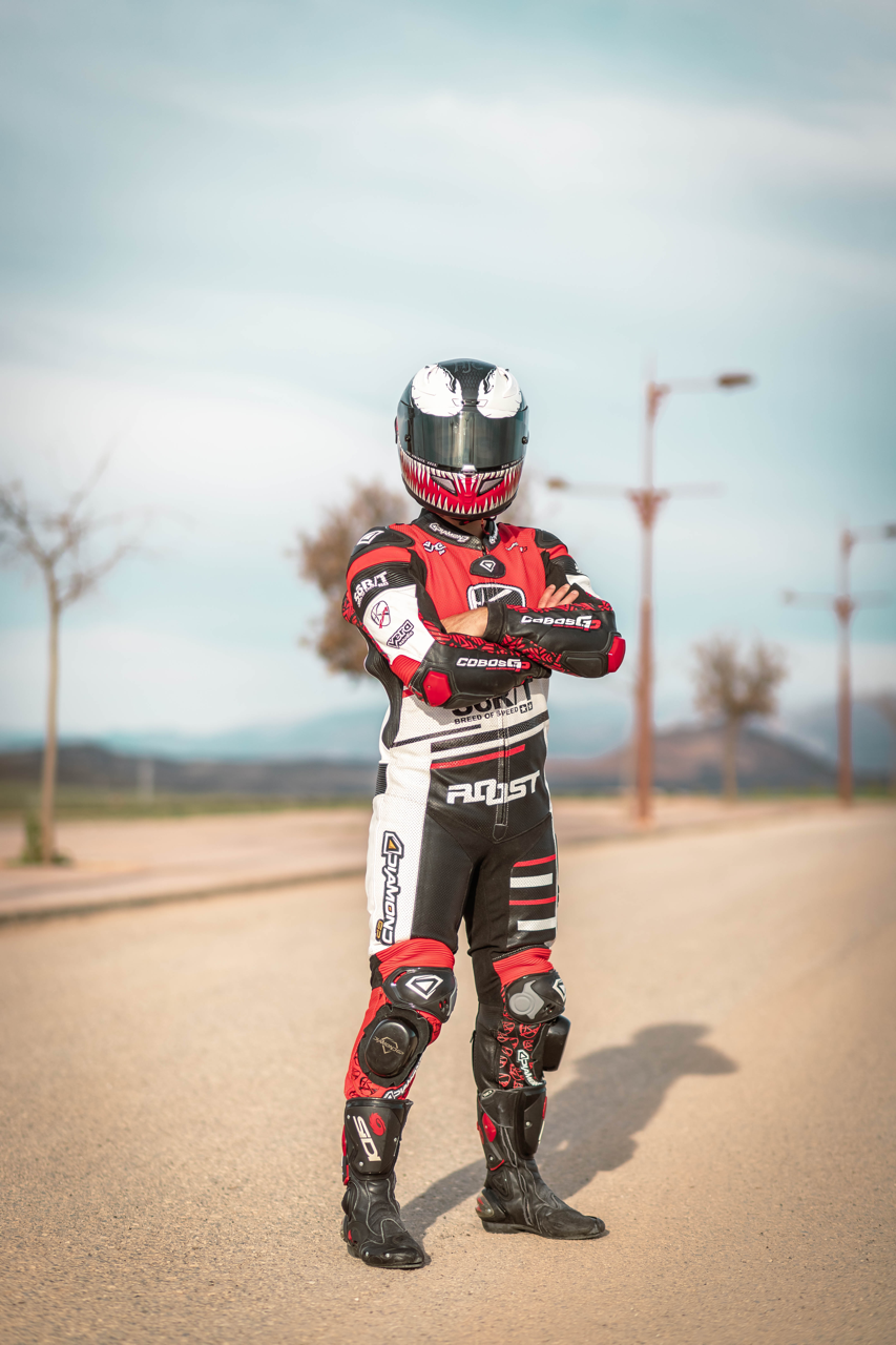 TRAJE PARA MOTO PERSONALIZADO